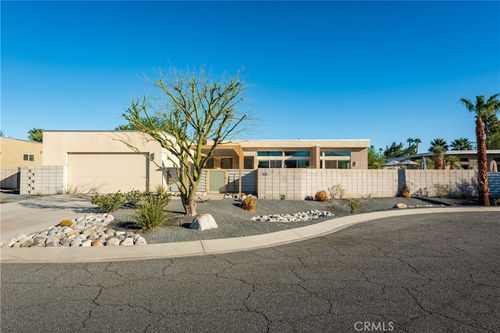 1126 Lucent Ct, Palm Springs, CA, 92262-2385 | Card Image