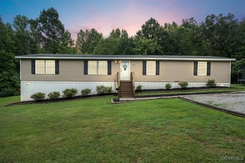 b-4627-B Powhatan Lakes Rd, Powhatan, VA, 23139-4712 | Card Image