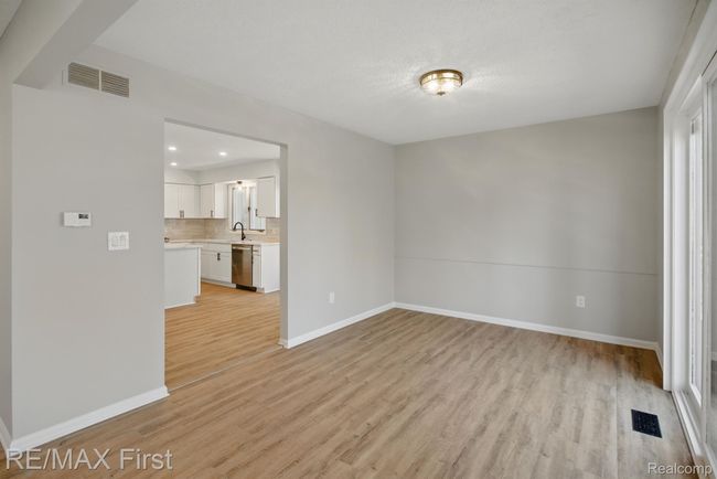 6620 Red Cedar Ln, Condo with 3 bedrooms, 3 bathrooms and null parking in West Bloomfield MI | Image 18