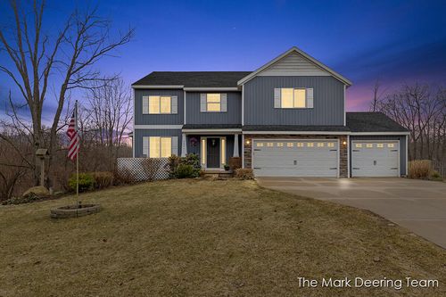 8471 45th St Se, Ada, MI, 49301-9254 | Card Image
