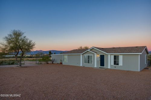 8033 S Farmcreek Drive, Tucson, AZ, 85756 | Card Image