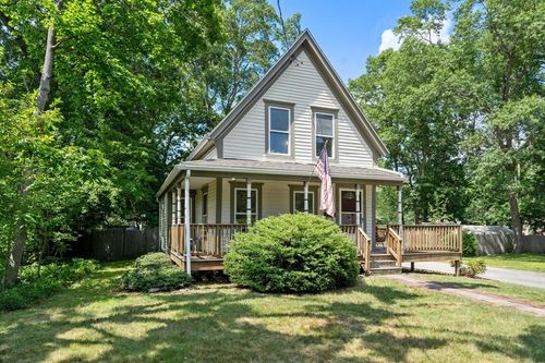 40 Florence St, Rockland, MA, 02370-2112 | Card Image
