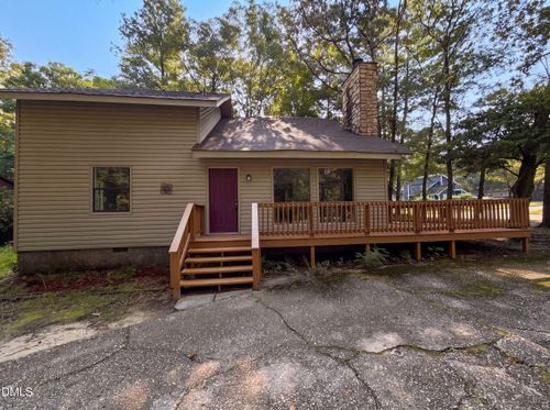5844 Waters Edge Dr, Fayetteville, NC, 28314-1062 | Card Image