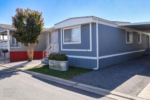 265-1830 E Yosemite, Manteca, CA, 95336 | Card Image