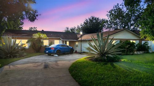 2934 Marathon Ave, ORLANDO, FL, 32805-5703 | Card Image