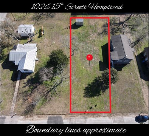 1026 15th St, Hempstead, TX, 77445-5062 | Card Image