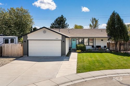 535 Seasons Ct, Nampa, ID, 83686-7600 | Card Image