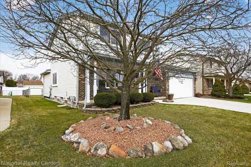 42020 Hystone St, Canton, MI, 48187-3850 | Card Image