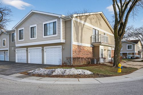 455 Kennedy Pl, Vernon Hills, IL, 60061-1003 | Card Image