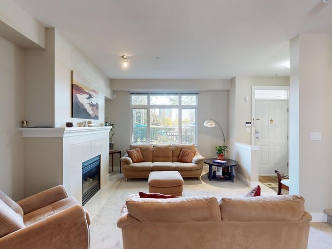 7481 Laurel Street, Townhouse with 4 bedrooms, 3 bathrooms and 2 parking in Vancouver BC | Image 3