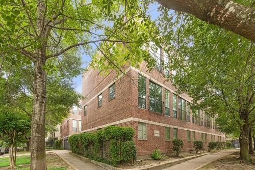 e-118 Mcgowen St, Houston, TX, 77006-1557 | Card Image