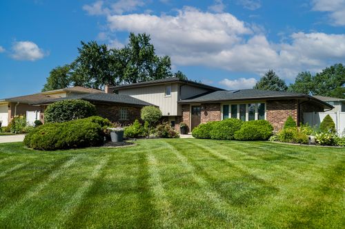 13940 Charleston Dr, Orland Park, IL, 60462-2047 | Card Image