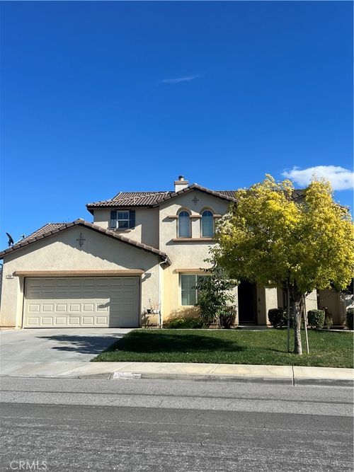 14892 White Box Ln, Moreno Valley, CA, 92555-4736 | Card Image