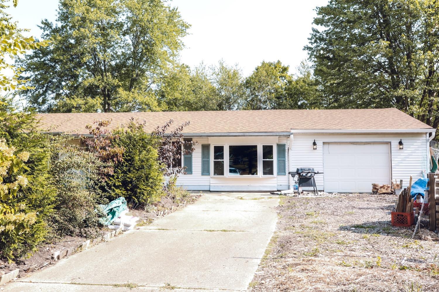 Royal Oak Ct, Goshen, OH 45140