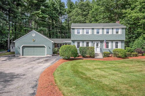 18 Philbrick St, Hudson, NH, 03051-5324 | Card Image