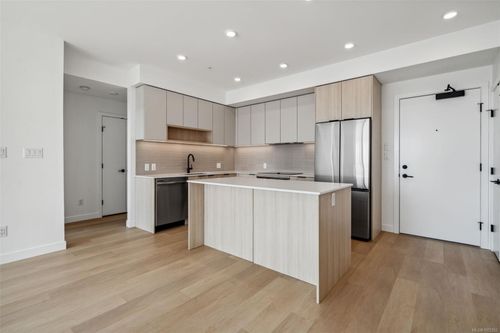 105-3564 Ryder Hesjedal Way, Colwood, BC, V9C0V3 | Card Image