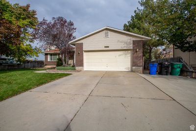 3236 W New World Dr S, House other with 5 bedrooms, 3 bathrooms and 2 parking in West Jordan UT | Image 1