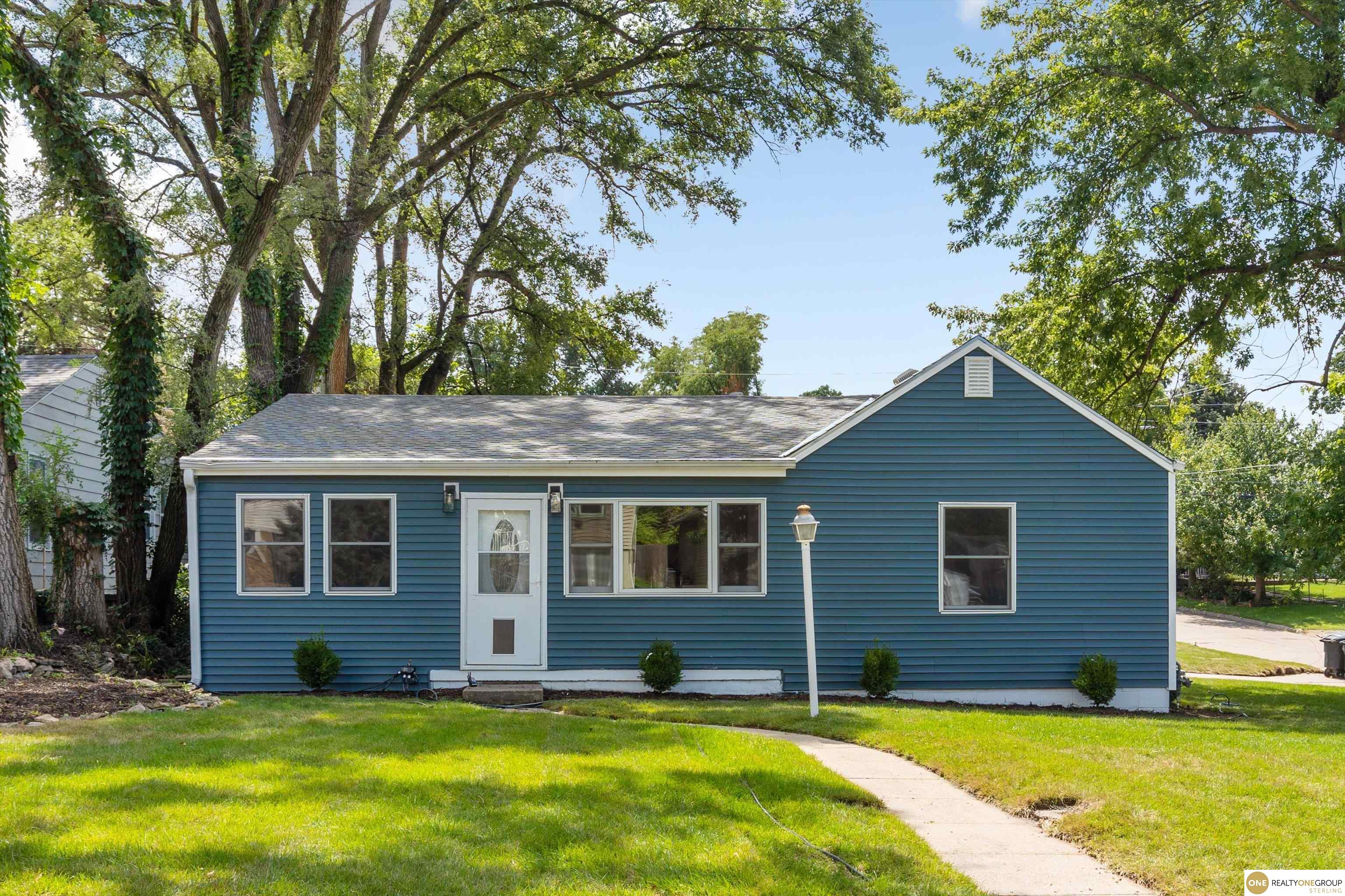 Parker St, Omaha, NE 68104