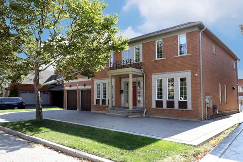 17 Ballantyne Dr, Ajax, ON, L1T4H6 | Card Image