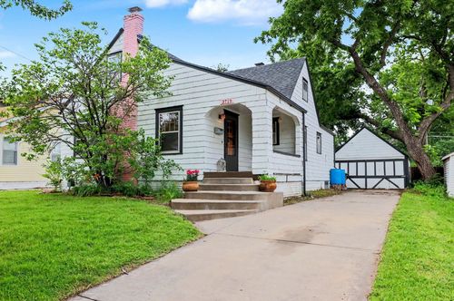 3719 Edgemont St, Wichita, KS, 67208-3251 | Card Image