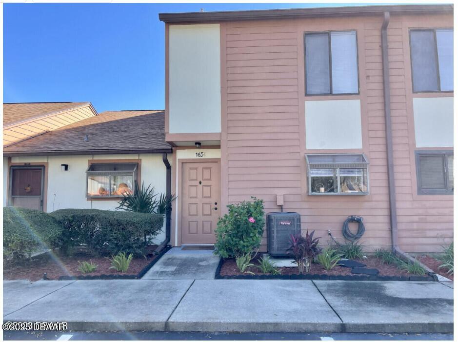 Residential Lease in Daytona Beach 2