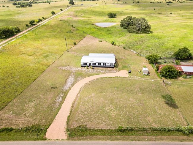 744 E Wiedemann Rd, Home with 4 bedrooms, 2 bathrooms and null parking in Flatonia TX | Image 36