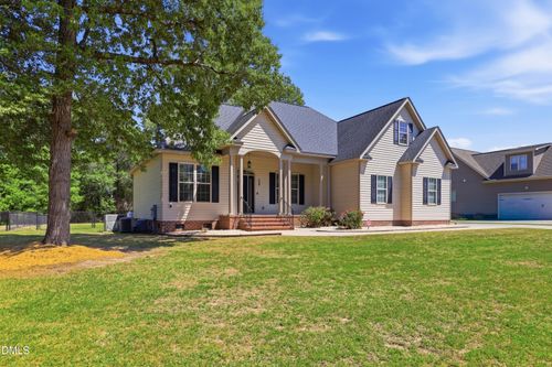 206 Laurel Drive, Pikeville, NC, 27863 | Card Image