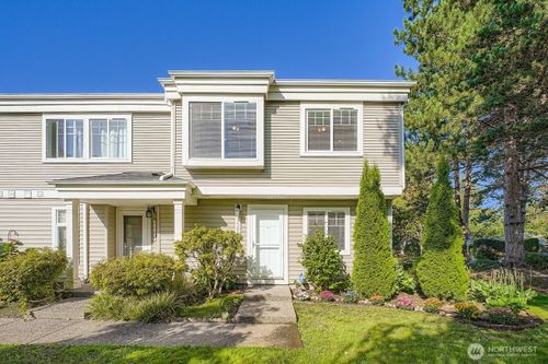 4-4-5506 S 237th Pl, Kent, WA, 98032-2831 | Card Image