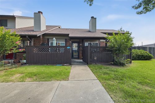 30-4a-1307 S 111th East Ave, Tulsa, OK, 74128-4800 | Card Image