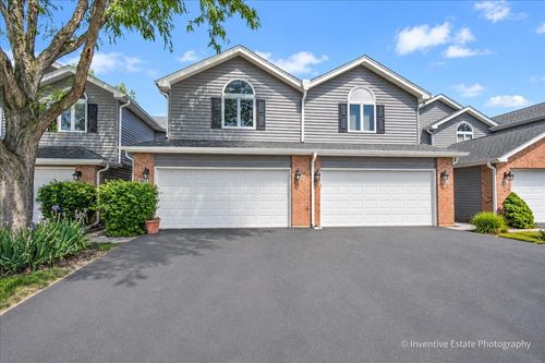b-8304 Highpoint Cir, Darien, IL, 60561-6614 | Card Image