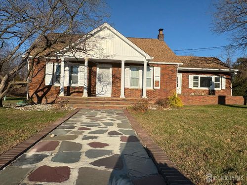 903 Park Ave, Freehold, NJ, 07728 | Card Image