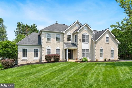 741 Heatherstone Dr, Berwyn, PA, 19312-2504 | Card Image