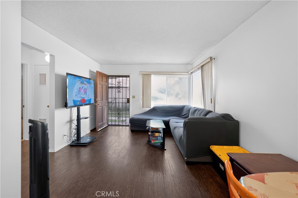 Residential in Carson 5