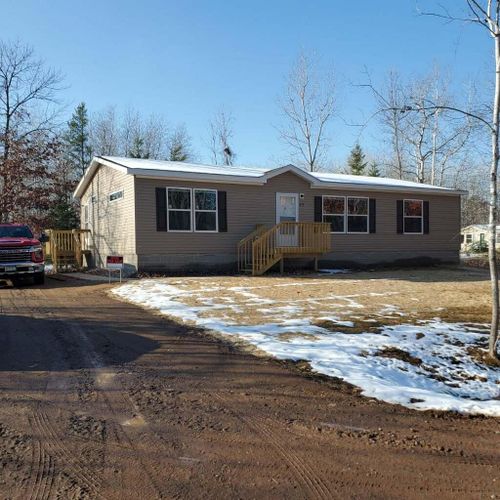 403 Sullivan Avenue S, Hinckley, MN, 55037 | Card Image