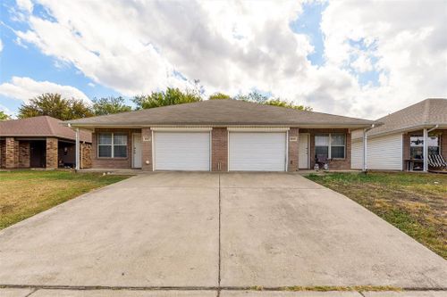 8017 Marydean Avenue, Fort Worth, TX, 76116 | Card Image