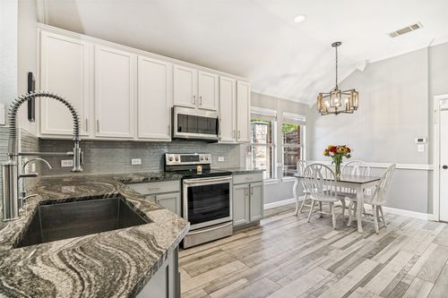 2301 Trickling Creek Dr, Garland, TX, 75041-2175 | Card Image