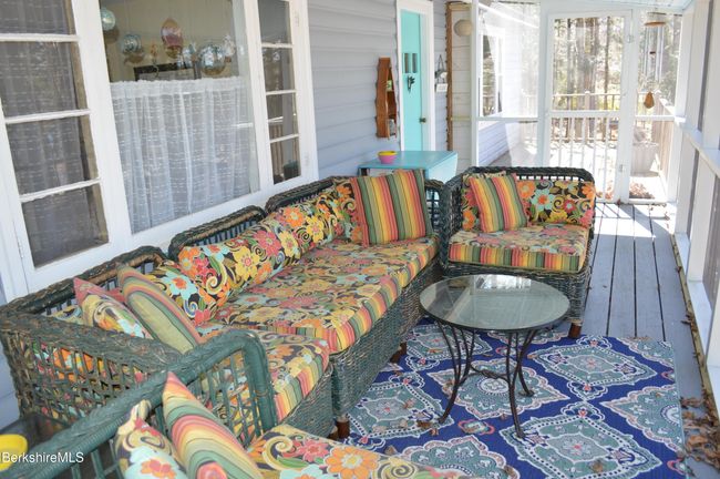 Everything is included . All furniture | Image 6