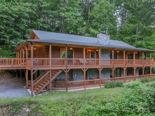 47 Tammy Dr, Maggie Valley, NC, 28751-9107 | Card Image