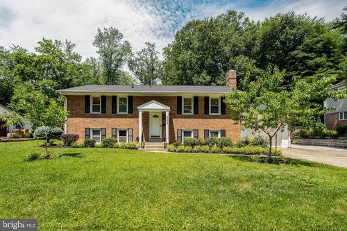 4604 Willet Dr, ANNANDALE, VA, 22003-3945 | Card Image