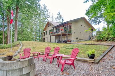 4546 Sinclair Bay Rd, House other with 3 bedrooms, 2 bathrooms and 5 parking in Garden Bay BC | Image 1