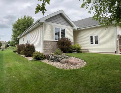 821 Oregon Parks Avenue, Oregon, WI, 53575 | Card Image