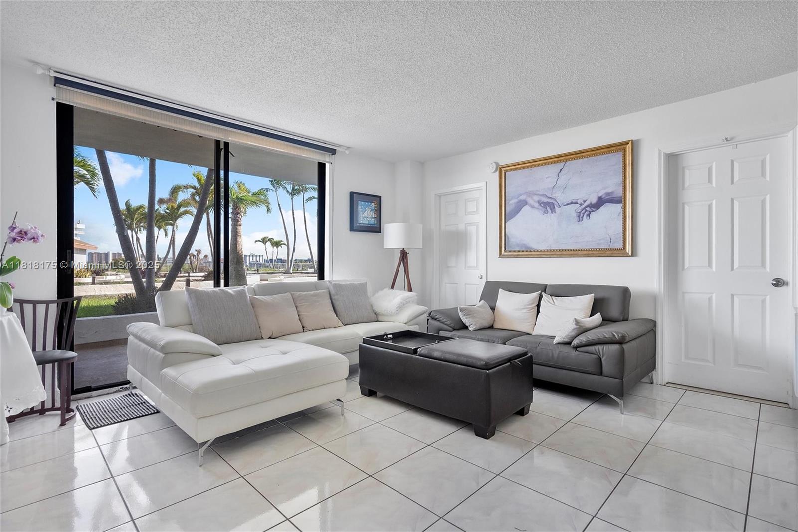 Residential in North Miami 3