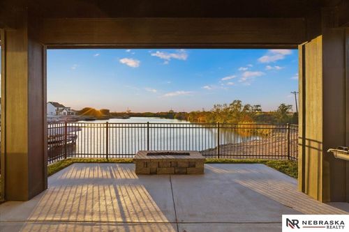 6010 N 285th St, Valley, NE, 68064-4482 | Card Image