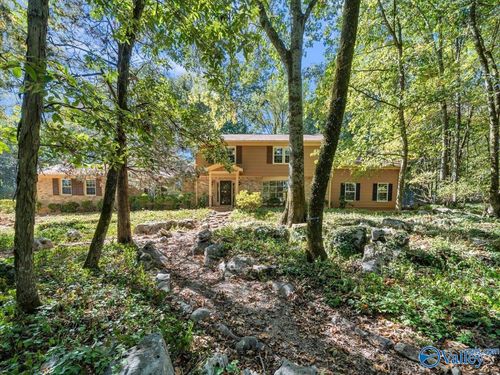710 Esslinger Road Se, Huntsville, AL, 35802 | Card Image