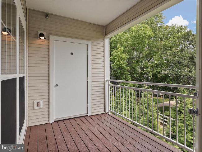 APT-304 - 1511 N Point Dr, Condo with 2 bedrooms, 2 bathrooms and null parking in RESTON VA | Image 26