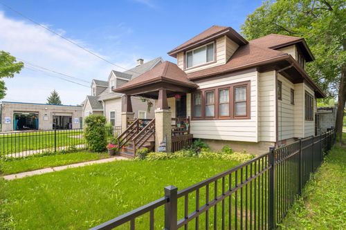 4881 N 27th St, Milwaukee, WI, 53209-5510 | Card Image