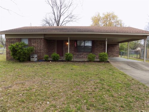 4 Charlotte Dr, Greenbrier, AR, 72058-9303 | Card Image