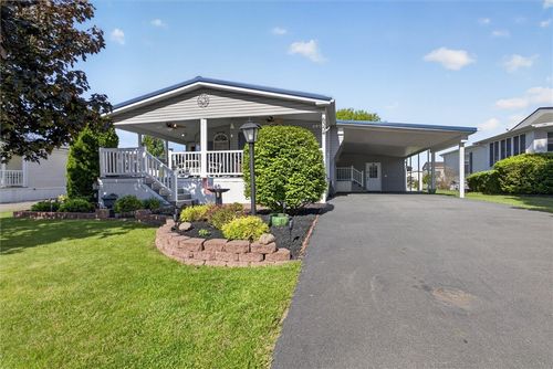 6354 Kims Dr, Victor, NY, 14564-9214 | Card Image