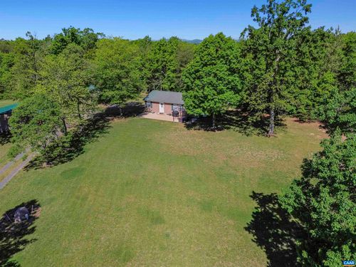 10239 Howardsville Rd, HOWARDSVILLE, VA, 24562-4159 | Card Image