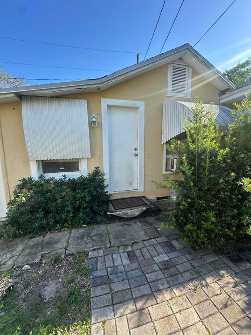 2-616 37th St, West Palm Beach, FL, 33407-4310 | Card Image